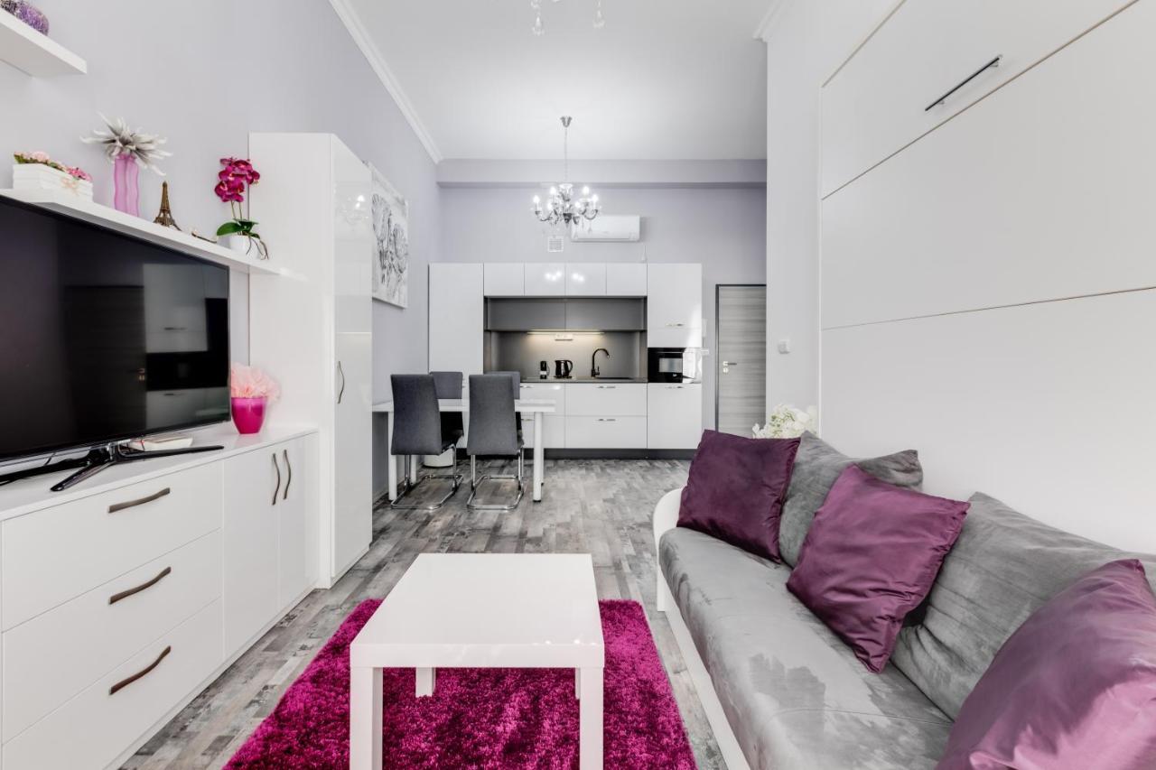 Apartment Thunovska 10 Прага Экстерьер фото