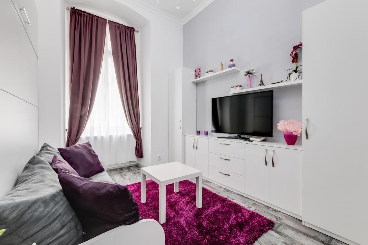 Apartment Thunovska 10 Прага Экстерьер фото