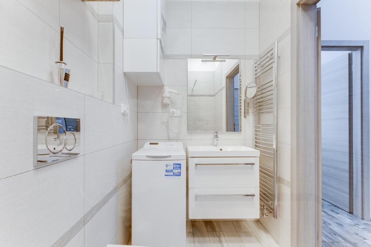 Apartment Thunovska 10 Прага Экстерьер фото